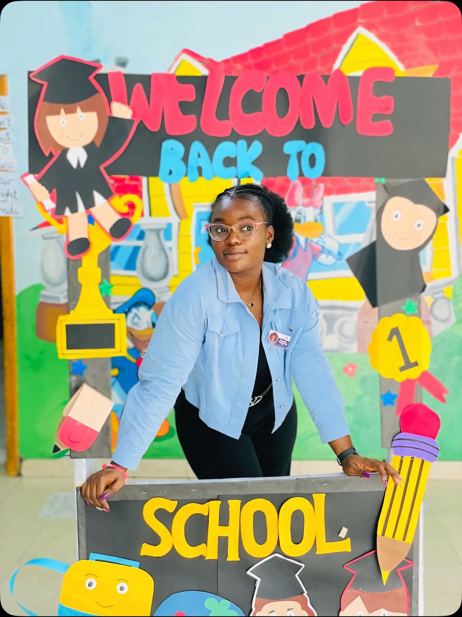 Ireoluwakitann's tweet image. Back to school, back to shaping bright minds ✨

Excited for a new session filled with learning, laughter, and growth! 

#FirstDayVibes #BackToSchool #EducatorLife #Explore #RoleModel