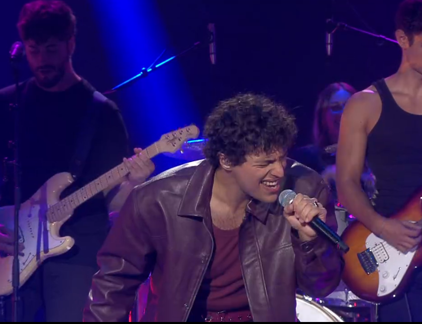 15_sergioc's tweet photo. La mejor voz masculina de momento #OTGala0 https://t.co/L4h5ZFfSRC