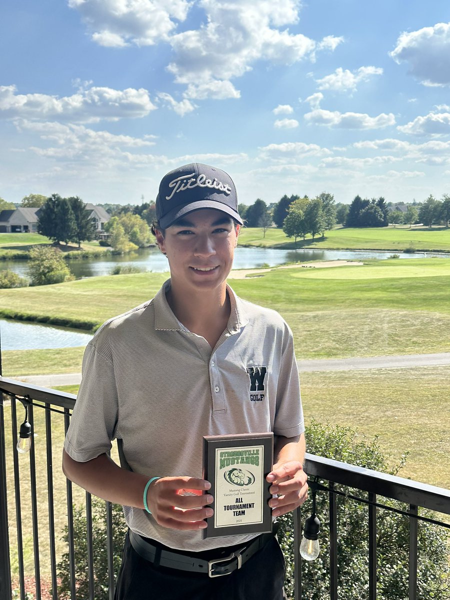 Demons_Golf's tweet photo. Varsity came 4th today at the competitive Mustang Classic. The highlight of the day was our very own Peyton Wolf with his first ever hole in 1!!! He also earned all tournament honors with his score of 74! The boys will be back at it for the 4th and final CWC Tourney on Wed👀 https://t.co/Q3gy2TZpYK