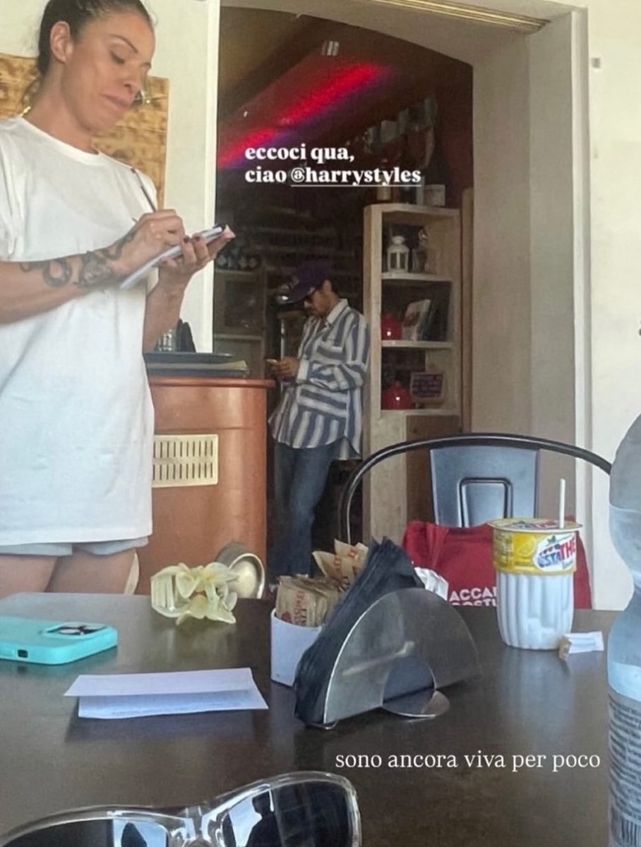 So he was not wearing shorts… but it’s ok he still looks so hot