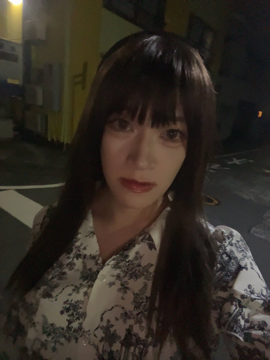 uin1699's tweet photo. メラニン色素少なめの清楚なお姉さんです😊 https://t.co/jDjsfpKRKk
