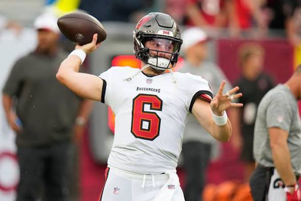 DQUANPICKS's tweet photo. 9/15 NFL 

Buccaneers ML +120 3u 

Need a book? DM @Play_Texan 

Any interaction with this tweet is considered for $50. Leave a comment for higher chance. Value play. Let’s stay hot. Best of luck and don’t miss out. Cheers folks. 🍻🔥 https://t.co/nA7yXJMZWC