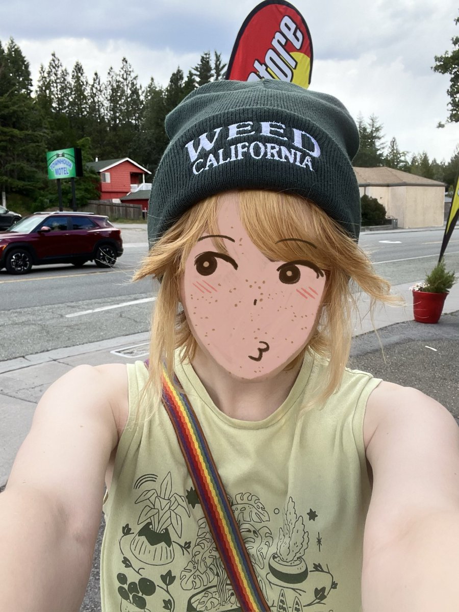 moogflowers's tweet image. emori basil doodle based off of this selfie i took in weed california a few years ago 😭#omori #emori