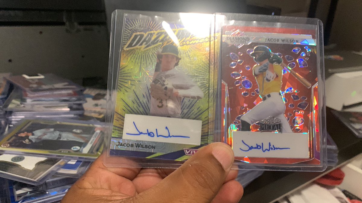 The Red is 2/2 and Dazzling is 7/7. Take both for $130 obo <a href="/alfrdyo09/">Alfrdyo9 ⚡️</a> <a href="/TheHobby247/">The Hobby 24/7</a> <a href="/CR_cards/">Castle Rock Cards #crcstack</a>