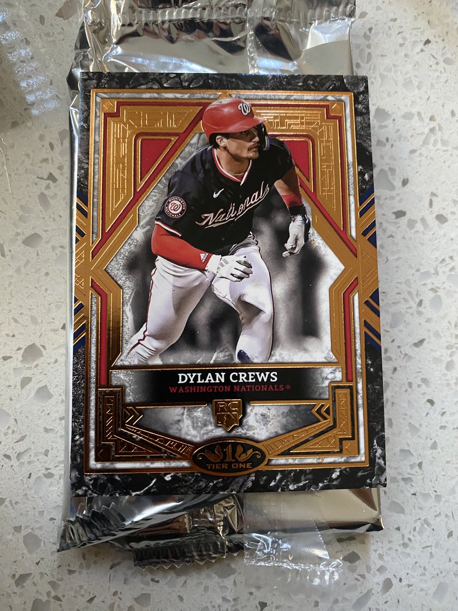 flopez8922's tweet photo. I opened up my @Topps #toppstierone #Topps #mlb below are the hits https://t.co/jH4oA55qZ0