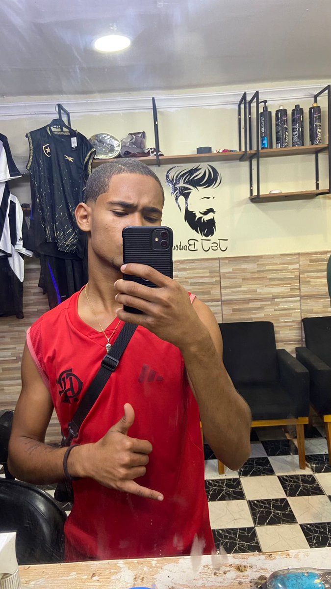 filhao__7's tweet photo. ✌🏾🕊 https://t.co/o3dKj4q0hZ