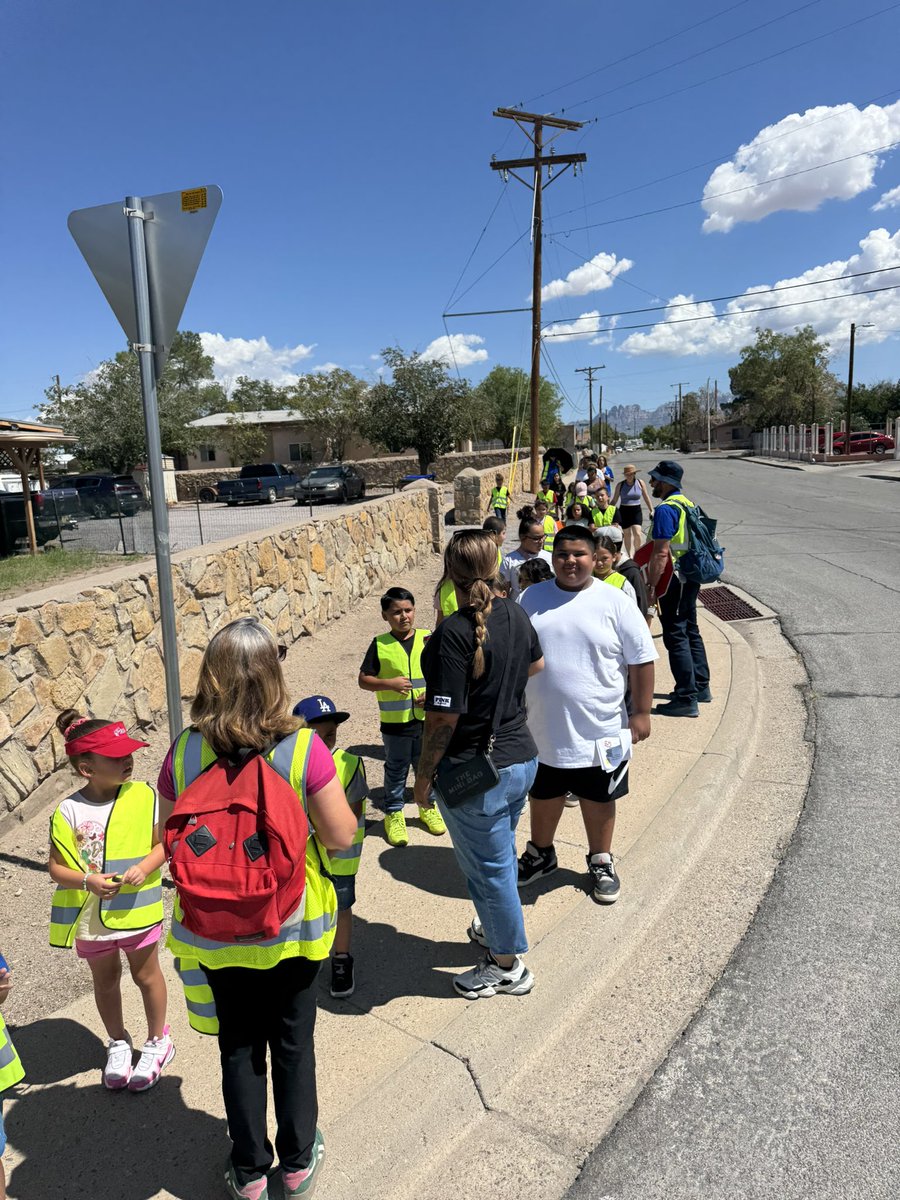 MrBenSerrano's tweet photo. Shoutout to our Booker T. Washington Elementary students who proudly walked to City Hall today to hear the Mayor’s proclamation for International Walk to School Day!  Building healthy habits and community pride one step at a time! So glad I got to join them! @LCPSnet @ignacior38 https://t.co/WZeamM1gGV