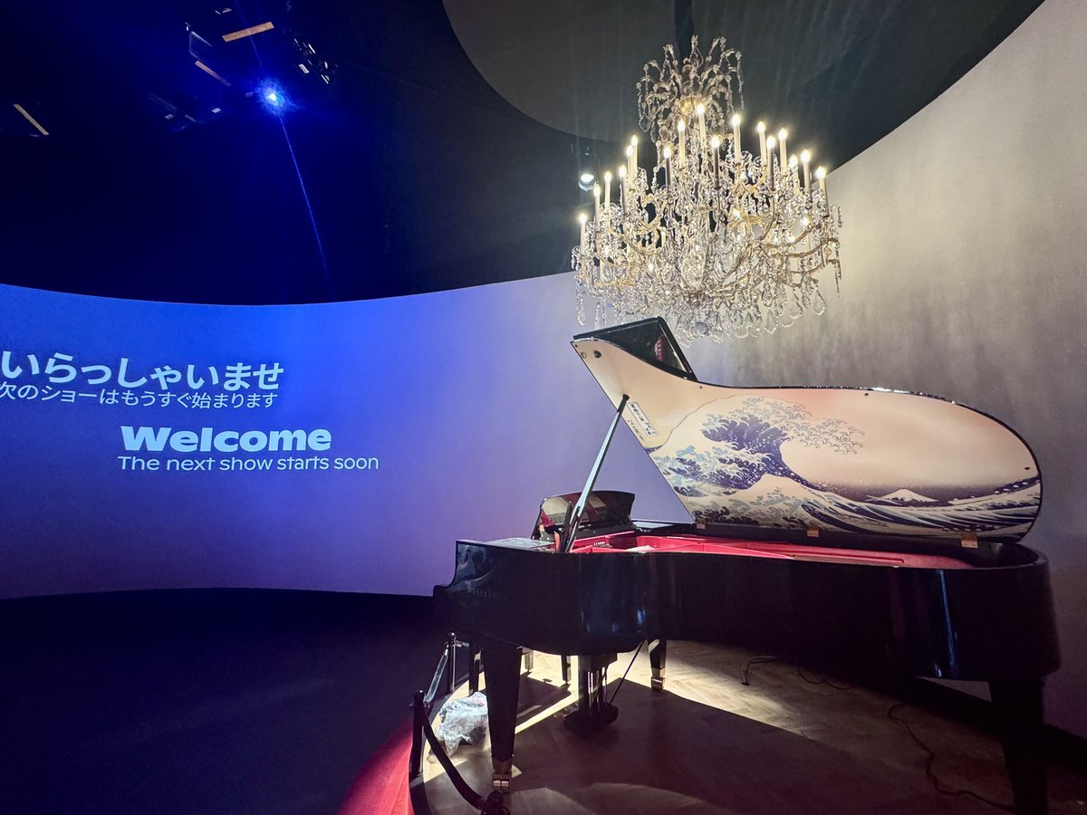 futwo_stream's tweet photo. 日本の芸術は
浮世絵の時代から
基本的に国内ではただの日常の消費物、サブやポップな軽いものであって
海外でその独自性に価値が付き逆輸入される
というプロセスがある https://t.co/3hQpUgwYg1