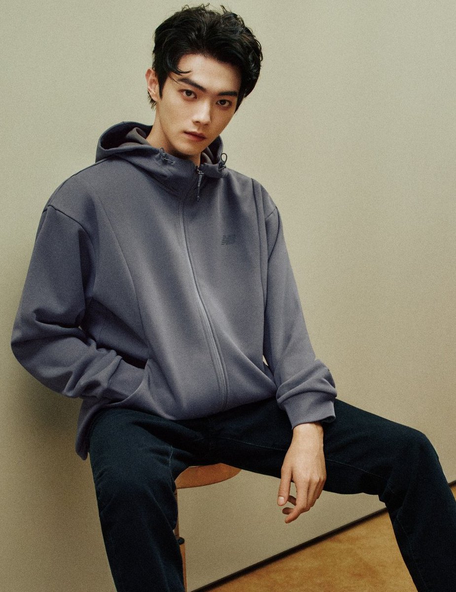 おかえりなさい、許凱ちゃん🩵
ずーっと待ってましたぁ～🥰🤗🥰
嬉しい😍、嬉しい😍、嬉しいわぁ～😍
So Figaro Chine Weibo 更新  2025. 09. 16 
     ＃許凱　＃XuKai
     ＃シューカイ🩵