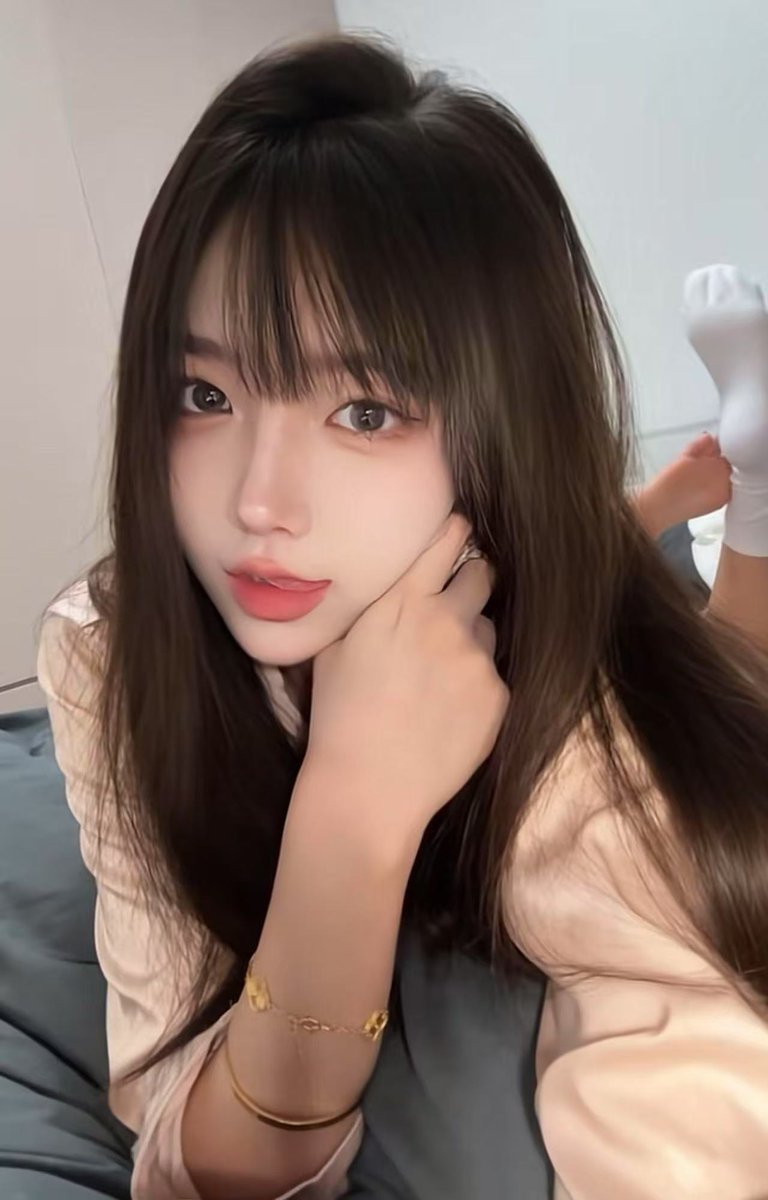 小狗必备技能  闻袜子分辨左右脚
#女s #女王