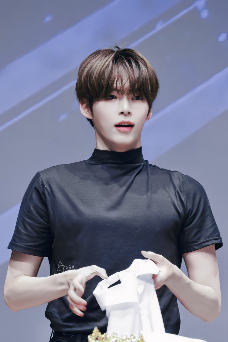 0613_AneeN_shb's tweet image. 250913

🖤🖤🖤

#SUNGHANBIN #성한빈 #ソンハンビン #成韩彬
#ZEROBASEONE #ZB1  #제로베이스원 #제베원