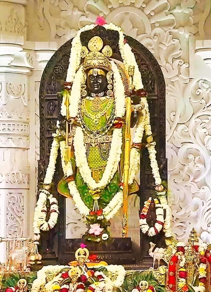 प्रभु आपकी शरण में हु सारे पाप को माफ कर खुशियां प्रदान करना 
जय श्री राम