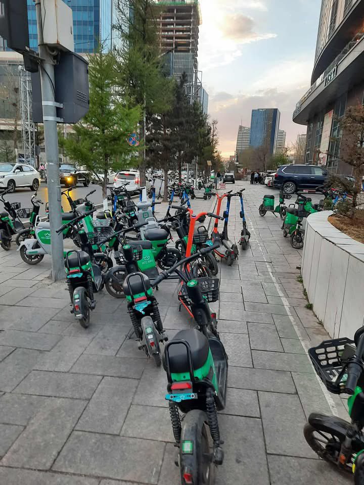 Монгол хүний морал улны түвшинд байгааг түрээсийн дугуй скүүтэрийн хэрэглээнээс тов тодорхой харж болохоор