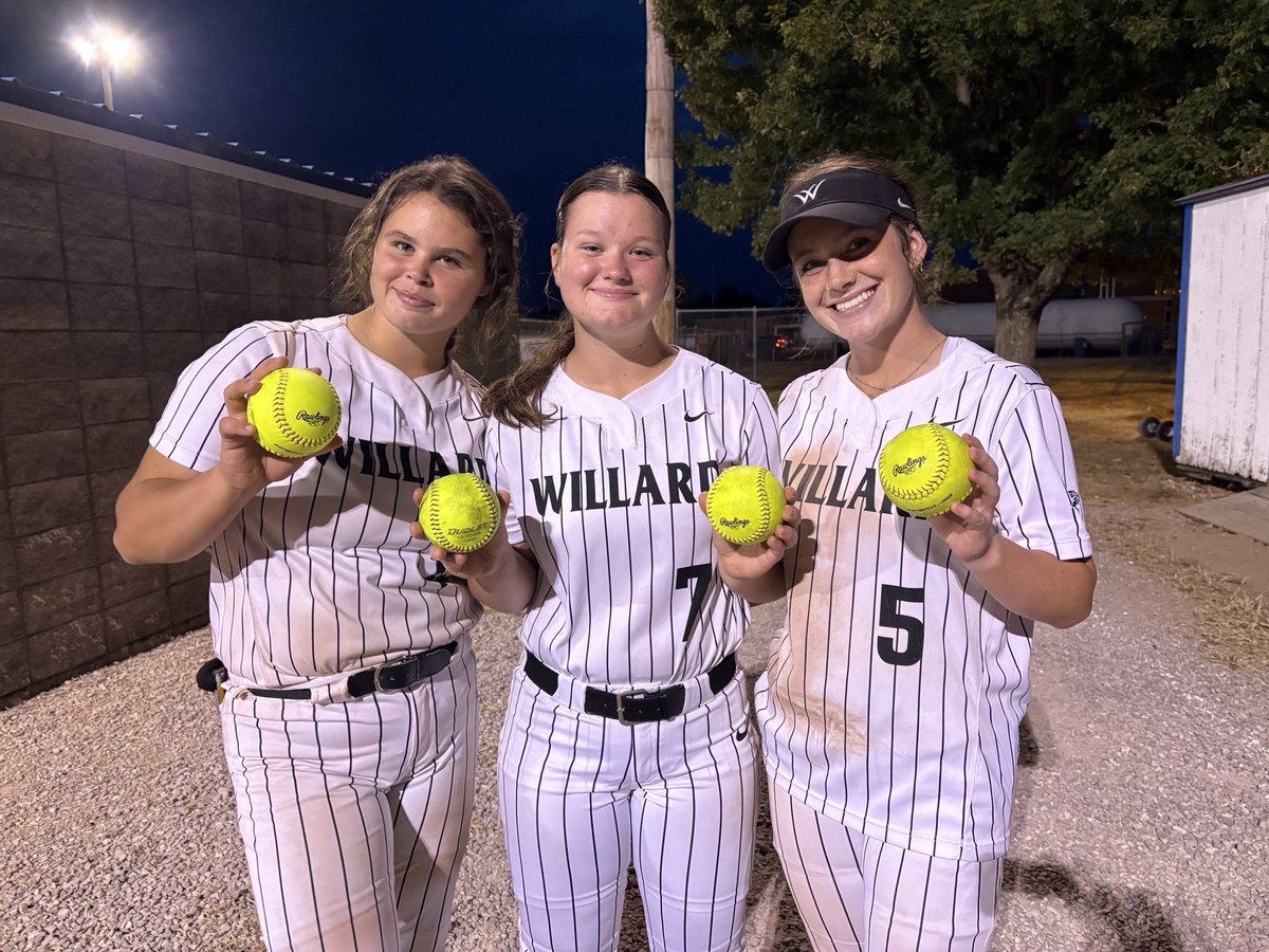 Willard Softball (@willardsoftball) on Twitter photo Varsity w a W 14-12 vs. Marshfield. Now 8-2. Huge offensive night w 4 HR (<a href="/PaxtynPiper2027/">Paxtyn Piper</a> w 2, Barr, Arauz). Piper w 10 RBIs. Team finishes w 11 BB/1 HBP. <a href="/delaneyd_17/">DeLaney Dixon</a> & <a href="/callieebert2027/">Callie Ebert 2027</a> split w Ebert picking up the W. JV wins 13-0, now 6-2. Back at it tomorrow @ Lebanon🥎❤️ Varsity w a W 14-12 vs. Marshfield. Now 8-2. Huge offensive night w 4 HR (<a href="/PaxtynPiper2027/">Paxtyn Piper</a> w 2, Barr, Arauz). Piper w 10 RBIs. Team finishes w 11 BB/1 HBP. <a href="/delaneyd_17/">DeLaney Dixon</a> & <a href="/callieebert2027/">Callie Ebert 2027</a> split w Ebert picking up the W. JV wins 13-0, now 6-2. Back at it tomorrow @ Lebanon🥎❤️