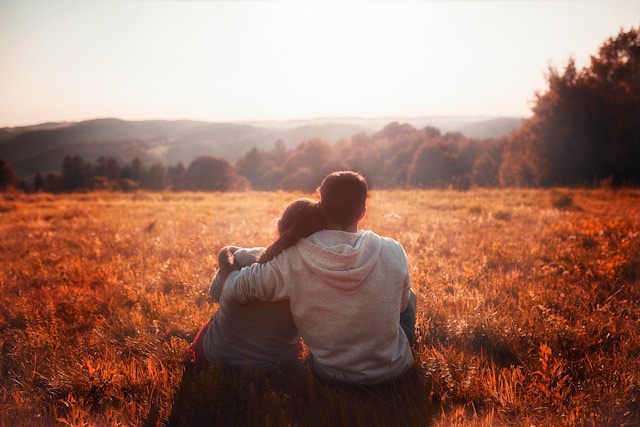 sometimes 
it’s all that’s needed…
J. Belle 🤍

📷 Alvaro Naranjo