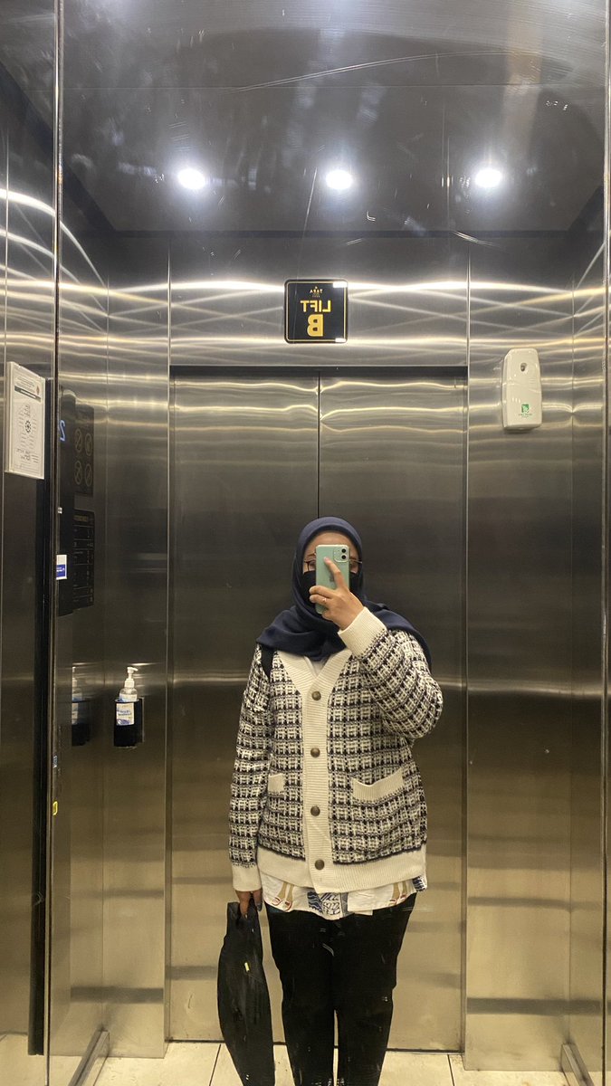 Ga semua yg utuh itu cemara :))