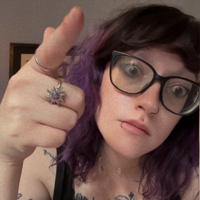 itsabbybee17's tweet photo. #NewProfilePic ok this one is better https://t.co/sMQ4TnjrrX