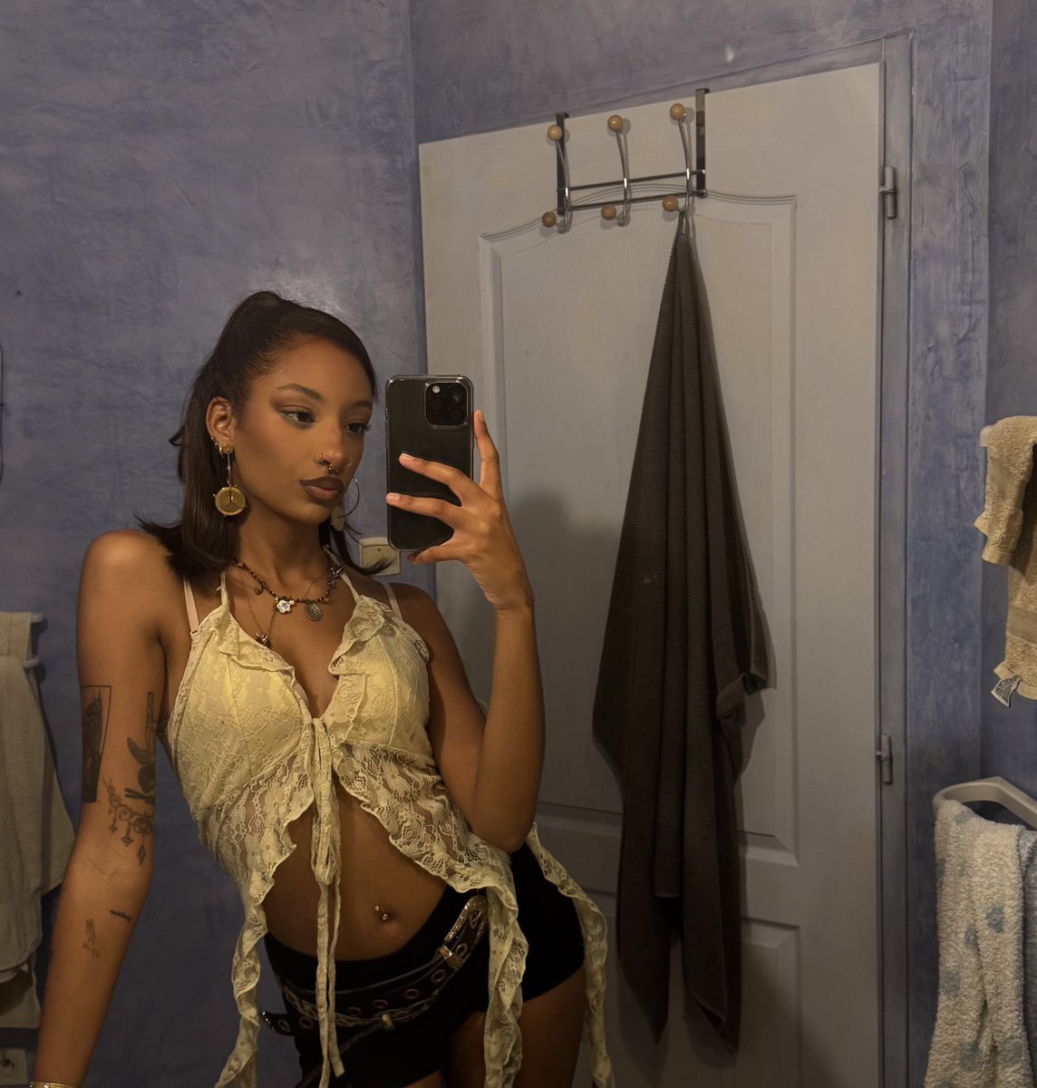 plunagonaa's tweet photo. it was my birthday 💋💅🏽✨💘 https://t.co/XCaOLPGOUp