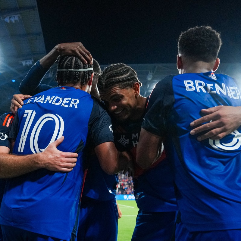 MLS's tweet photo. ▪️St. Clair is a top contender for Goalkeeper of the Year
▪️@WhitecapsFC's shield hopes 
▪️ @FCCincinnati's talent shines through

Biggest takeaways from this weekend ⤵️