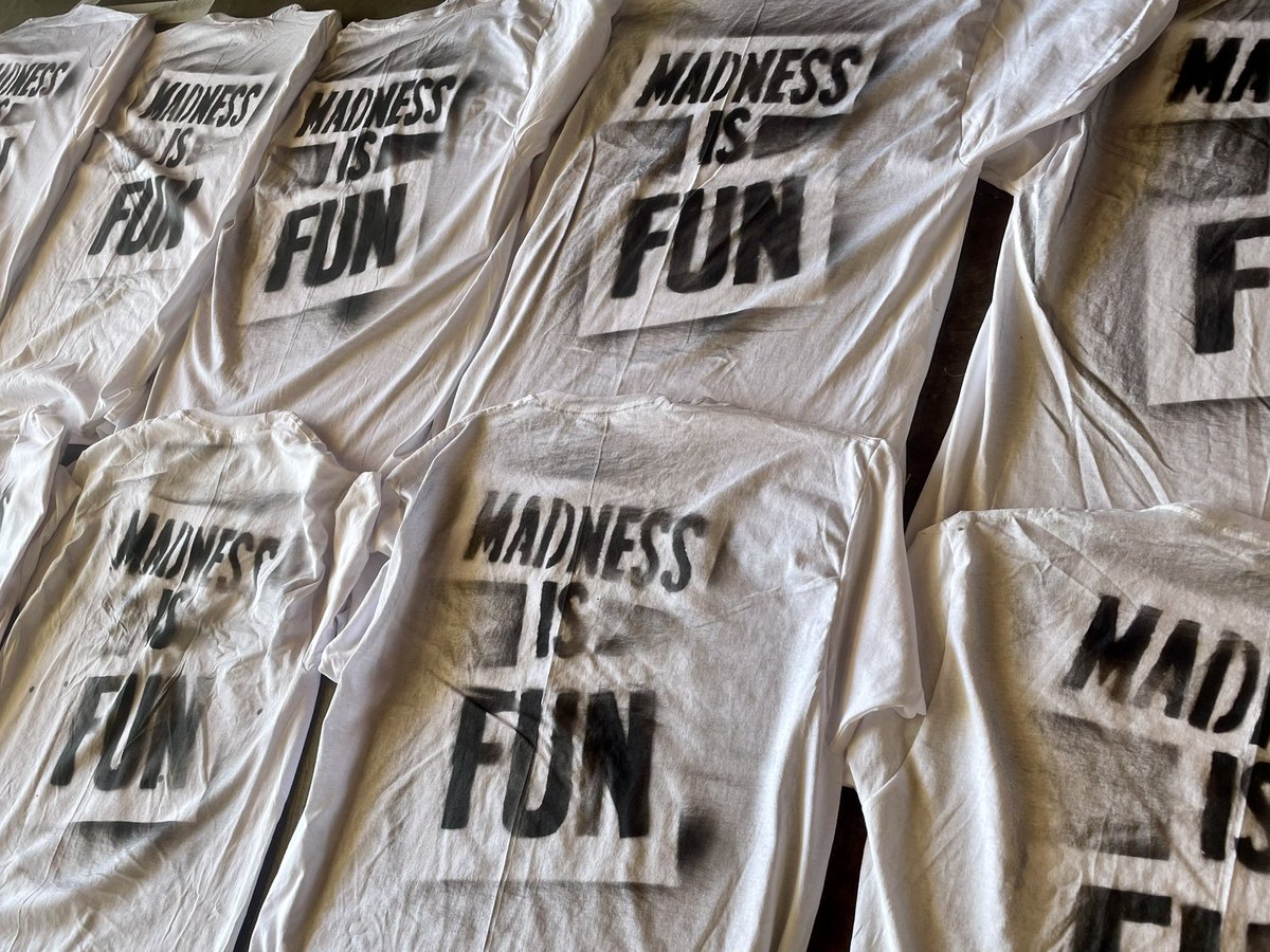 jamessime's tweet photo. Here’s a sneak peek at the Harley Quinn t-shirts I made for the ARKHAM ASYLUM VAUDEVILLE stage production at @eclecticboxsf this October! Each are hand made and unique pieces of wearable art crafted in my old school punk rock stencil style. #harleyquinn #arkhamasylum #stencilart https://t.co/26i7sOptbN