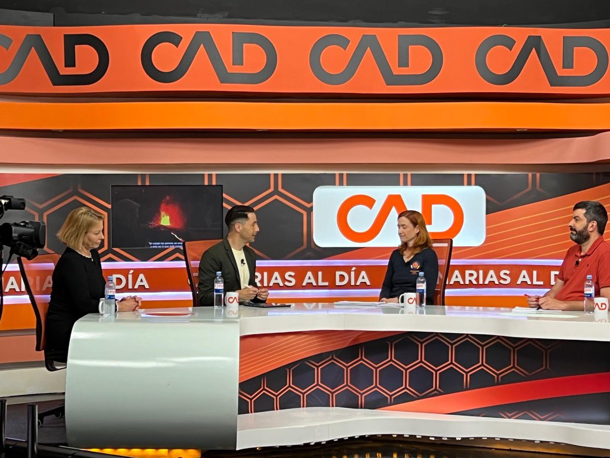 SciComm (@campscicomm) on Twitter photo Time to debate with great experts on volcanic risk at <a href="/mirametvcom/">Mírame TV</a>
Sharon Backhouse talking about <a href="/LavaBombsFilm/">Lava Bombs</a> and emergency management during 2021 #cumbreviejaeruption (Tajogaite)
<a href="/GeoTenerife/">GeoTenerife</a> Time to debate with great experts on volcanic risk at <a href="/mirametvcom/">Mírame TV</a>
Sharon Backhouse talking about <a href="/LavaBombsFilm/">Lava Bombs</a> and emergency management during 2021 #cumbreviejaeruption (Tajogaite)
<a href="/GeoTenerife/">GeoTenerife</a>