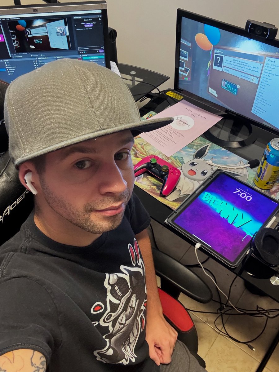 Streaming on twitch right now, Come hang out at Twitch.tv/Br3nny_ . Also follow these accounts below on Instagram 🙂
Wearing merch from Zombie_Joey
Fueled By SugarliciousByMrsC