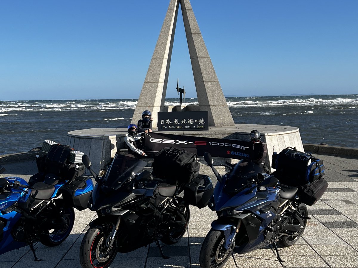 pama_S1000GT's tweet photo. #S1000GT
チーム旗掲げました〜🤣 https://t.co/l6iJ9Y5i52