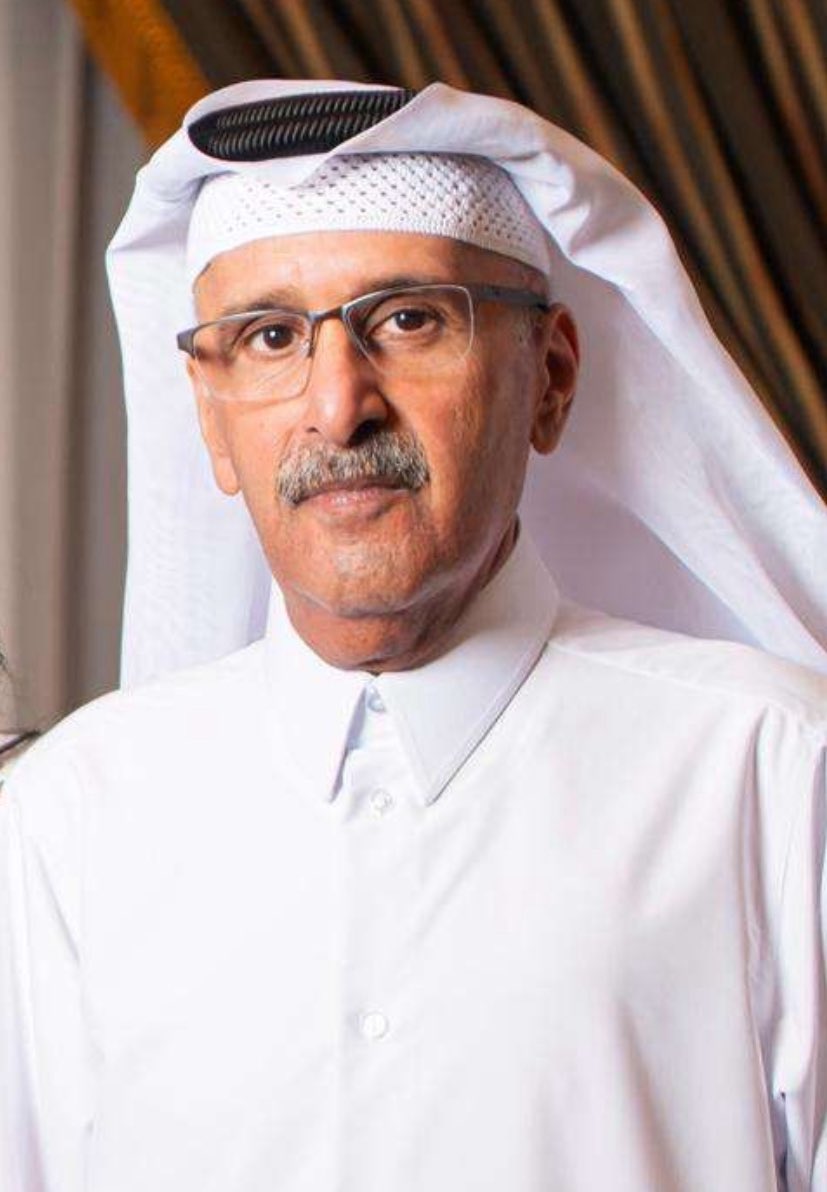 انتقل إلى رحمة الله تعالى الأخ الغالي عبدالرحمن بن جاسم عبدالرحمن قاسم فخرو ، مساء يوم الاثنين الموافق 
15 / 9 / 2025م.
إنا لله وإنا إليه راجعون.

فأقول في رثائه:

حان وقت الرحيل…
وهنت الروح، ووهن القلب،
بعد مشوارٍ طويلٍ قصير،
أحداث وذكريات،
طفولة ورجولة،
مرّت بسرعة البرق…
ثم