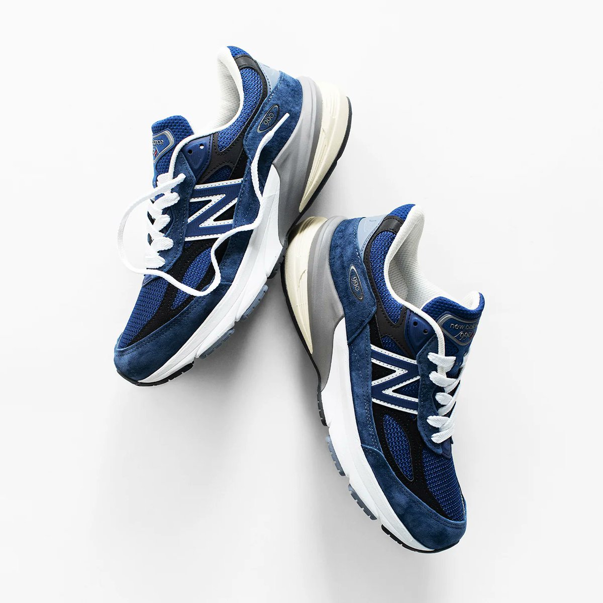 SOLELINKS's tweet photo. Ad: New Balance Made in USA 990v6 on sale for $119.99 each + FREE shipping

Black/Grey:https://t.co/7m6bgYo34y
Inkwell/Black:https://t.co/uiESUtL1HT https://t.co/EEwkMIBqY0