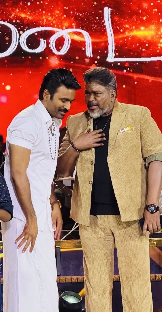 இட்லி கடை விழாவில்…
இதழ் கடையில் சிறுநகை செய்து-என்
இதயக் கடையில் வியாபாரம் தொடங்கி
இரும்பினும் பாரமாகிப் போனவளை பற்றிய Sharing???