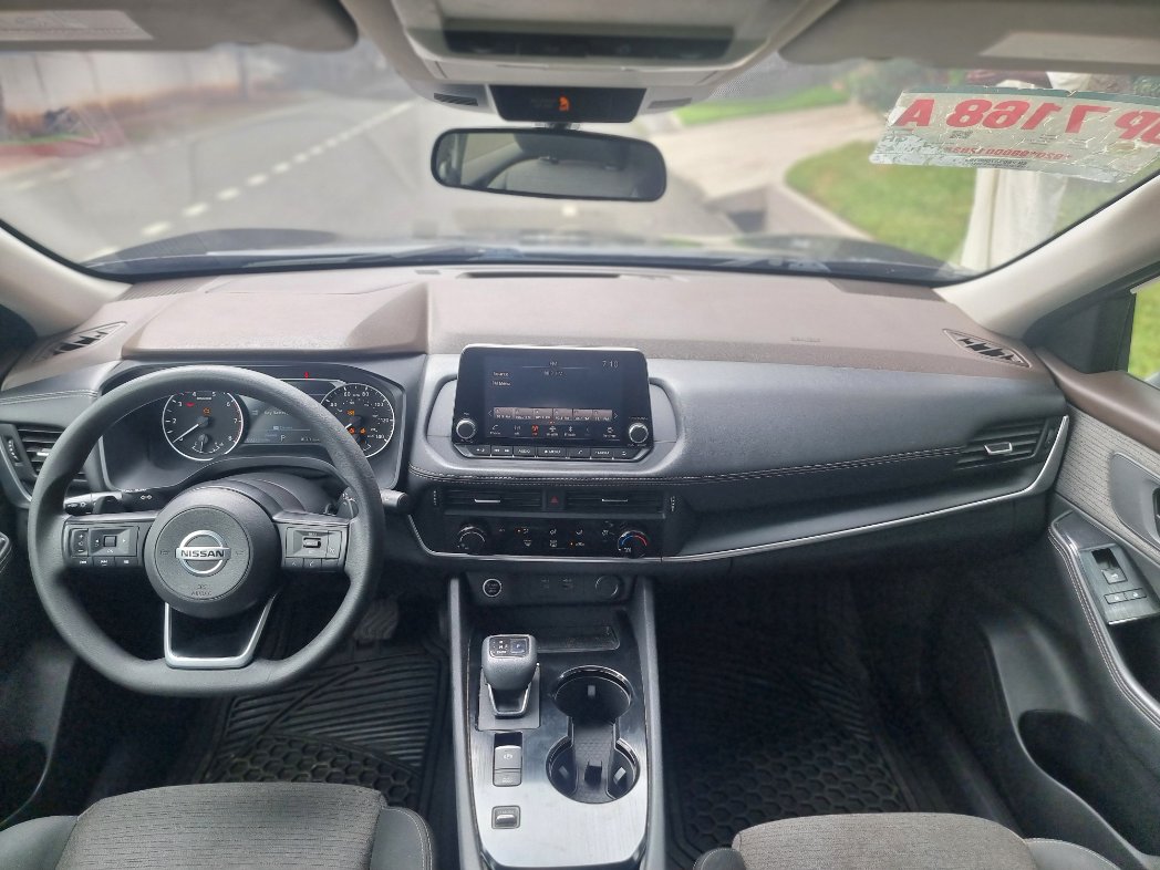 AureMotors's tweet photo. 2018 Nissan Rogue S – Black Matte ⚫
Smart. Stylish. Practical. Available now!
2.5L | Auto CVT | FWD | 170 hp
Matte black finish | Rearview cam | Bluetooth | Cruise Control
Clean foreign used – excellent condition ✅
📍 Accra | 📞 +233 20 780 5654
 Enquire now.
#NissanRogue #SUV https://t.co/0kuFps2QCa