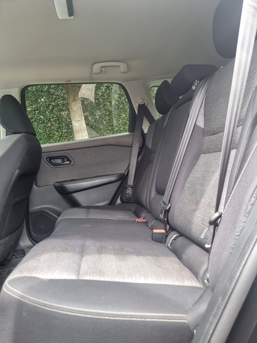 AureMotors's tweet photo. 2018 Nissan Rogue S – Black Matte ⚫
Smart. Stylish. Practical. Available now!
2.5L | Auto CVT | FWD | 170 hp
Matte black finish | Rearview cam | Bluetooth | Cruise Control
Clean foreign used – excellent condition ✅
📍 Accra | 📞 +233 20 780 5654
 Enquire now.
#NissanRogue #SUV https://t.co/0kuFps2QCa