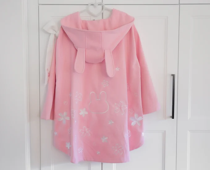 I also only have about 5 each left of L, XL, and 2XL for the pink version!