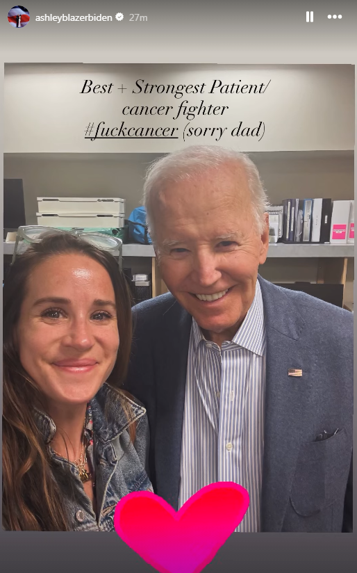 President Biden posed for a photo with his daughter Ashley today.