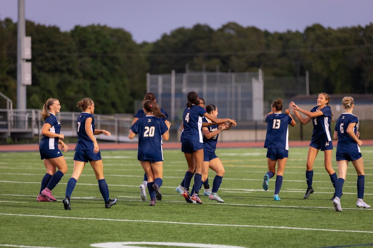 ledyardsports's tweet photo. Girls Soccer Final: Ledyard 4 Windham 0 #LHScolonelpride #ctgsoc @GoECCAthletics @TheDayCTsports https://t.co/87rdSxmDB8