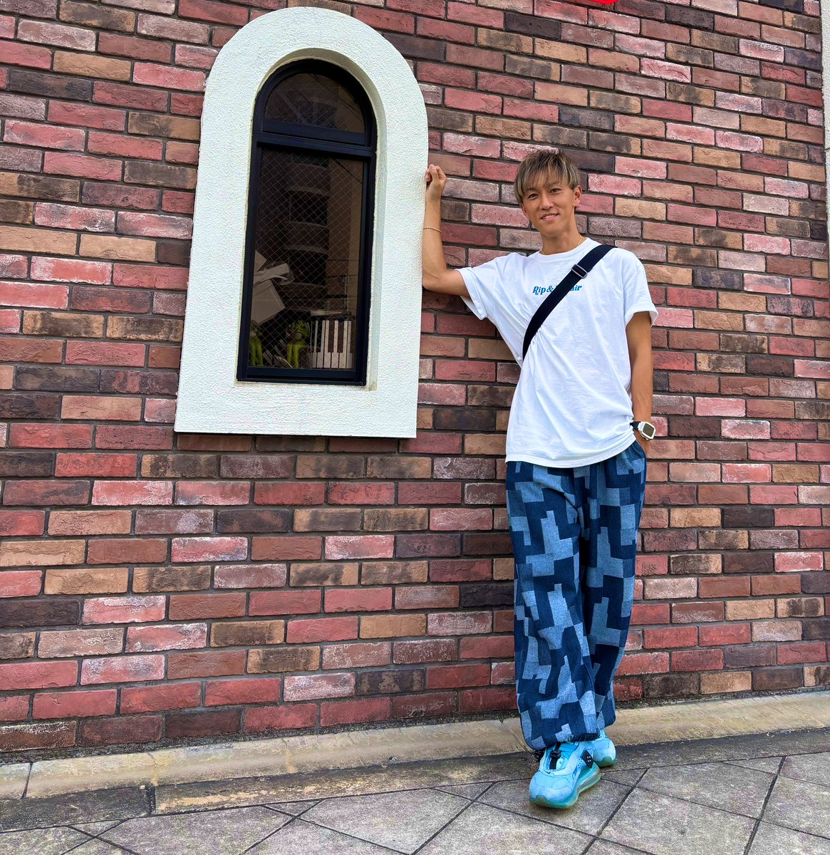 o_hiroki0307's tweet image. Good morning Tuesday👱🏾‍♂️

昨日は
会場一体となった
素敵な空間に参加しました✨

オレもそろそろLIVEしたいよね🎙️🔥

本日も最幸Tuesdayに〜🫰

#live 
#nomusic 
#nolife