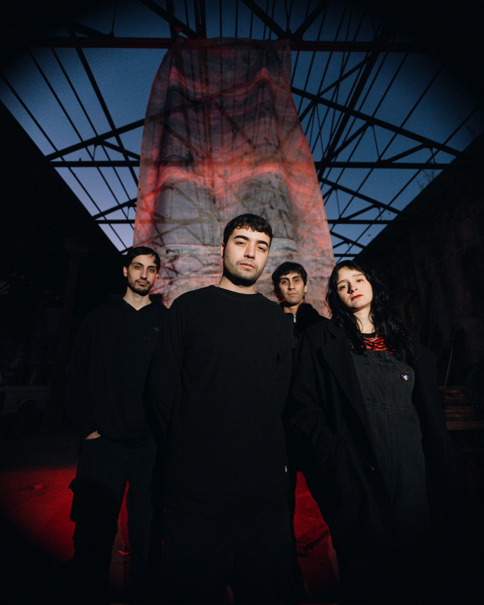 Quiero shoutoutear un disco que escuché y sale este jueves: El debut de <a href="/miedopuro_/">MIEDO PURO</a> 

Art punk tan sombrío como lúdico directo desde La Plata. Gran LP

De hecho si les gustó Cutthroat de Shame tiene MUCHAS similitudes sonoras

Aprovechen que el 27 tocan en el festi <a href="/indiefolks/">Indie Folks</a> :)