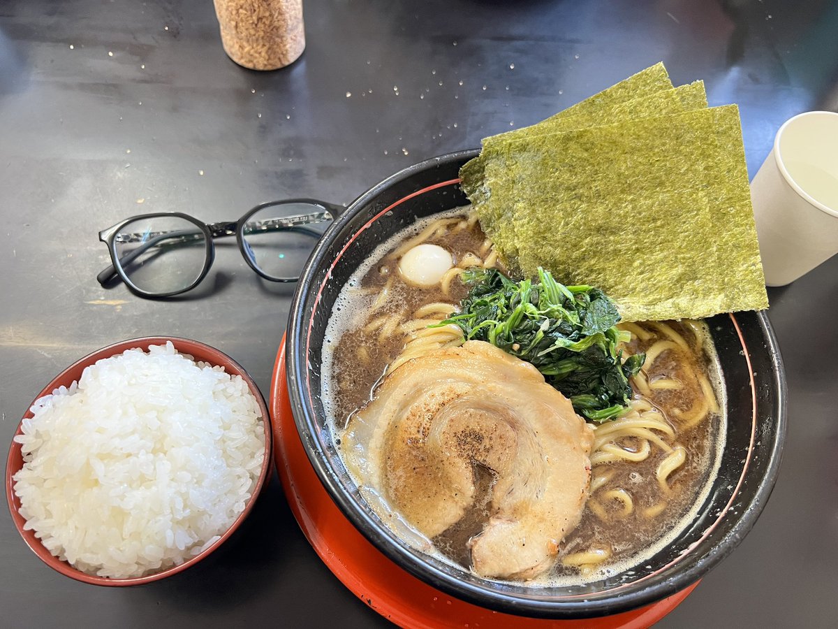 suzukiya_s_chan's tweet photo. 9月16日(火)

おはようございます！

黒ラーメン今週ぐらいで一旦終了します🙇‍♀️
レギュラー化考えていますのでお待ちください😊

今週もよろしくお願いします🍜

昼営業　11：30〜14：30
夜営業　18：30〜20：30 https://t.co/JlTCSGoHyY