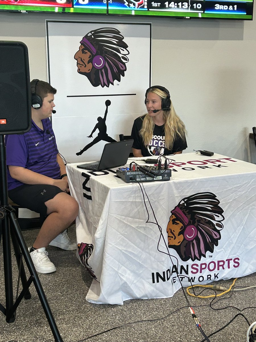 MHS19_ATHLETICS's tweet image. Great job tonight by Owen and Avery putting a spotlight on Boys Soccer! Proud of these kids producing and putting together a quality show every week!