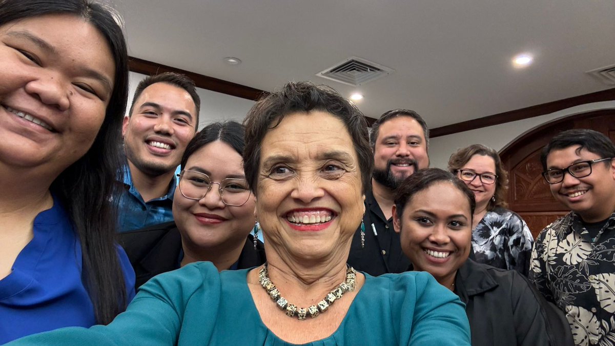 PITIVITI's tweet photo. The 2025 ELDP alumni from Guam met with Governor Lou Leon Guerrero to share their experience in the program and to discuss their plans to continue their public service to give back to the island community. #ELDP2025 #Leadership #FineNine https://t.co/AkPu7Nyp8l