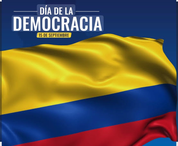 Aunque en nuestro país con los niveles de desigualdad que manejamos es complicado hablar de Democracia,de todas formas nos unimos a la celebración, y sabemos que a pesar de la arremetida de la Derecha Colombiana, de a poco entramos en una transición hacía un país más Democrático.