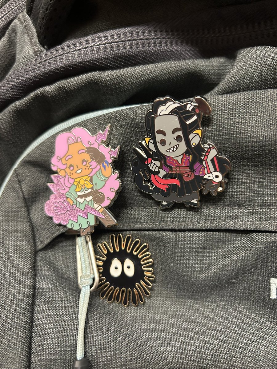 chibi #imodna on my backpack!‼️💕