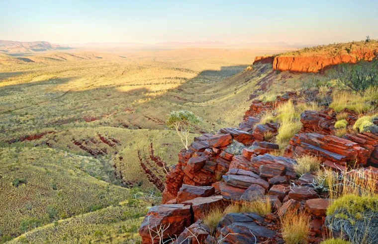 pvmagazineoz's tweet image. CEFC says shared infrastructure in Pilbara could save $30 billion: Western Australia’s Pilbara region could serve as a blueprint for the nation’s industrial decarbonisation with modelling showing a coordinated… dlvr.it/TN5XqN #BatteryStorage #Australia #PVProjects