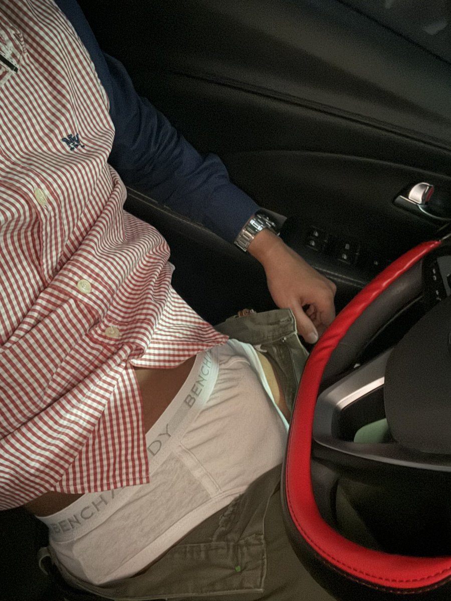 CrayzerMyk  tweet media