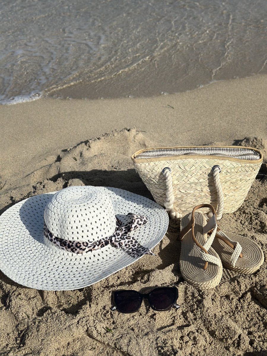 الأهم من الحُب انه يطلع نفس جوي ويحب يصور أجوائنا ويصورني ♥️✨