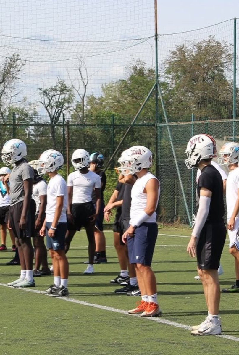 Mikeyhunt727's tweet image. Thankful for the chance to get quality field work in with @CooperHeisey and the Lazio Marines 🏈
Sharpening technique, competing internationally, and stacking reps at @RCIFootball_ 🇮🇹

#HuntMode #GlobalDB