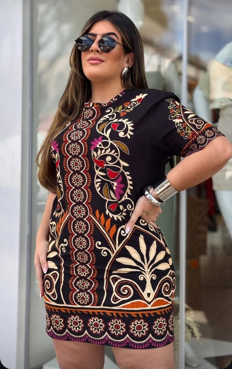 vamoslindas's tweet image. *Dia do consumidor 🔥30% + 5%*

💰R$198
📌Cupom: extra5 
Código de vendedora 7E7469 

farmrio.com.br/vestido-t-shir… 

#DiaDoCliente #ValeTudo #TheTown #TheTownNoMultishow