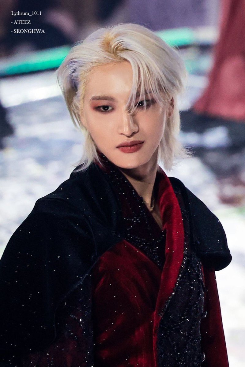 Under_0urSpell2's tweet image. 🔥I miss this look, it was a total vibe