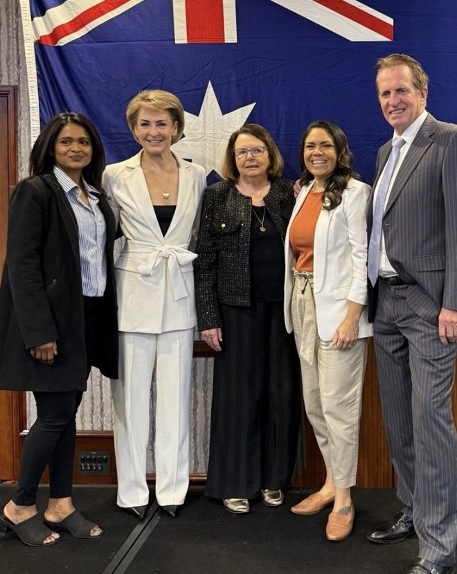 <a href="/BelindaJones68/">💧Bee 🐝🌿❤</a> Has anyone else noticed THAT woman from White Lady Funerals keeps repeatedly popping up in Libs photos - she must sure hand out a lot of business cards - or is she just photo bombing ?
Someone must know her.
Anyone ??