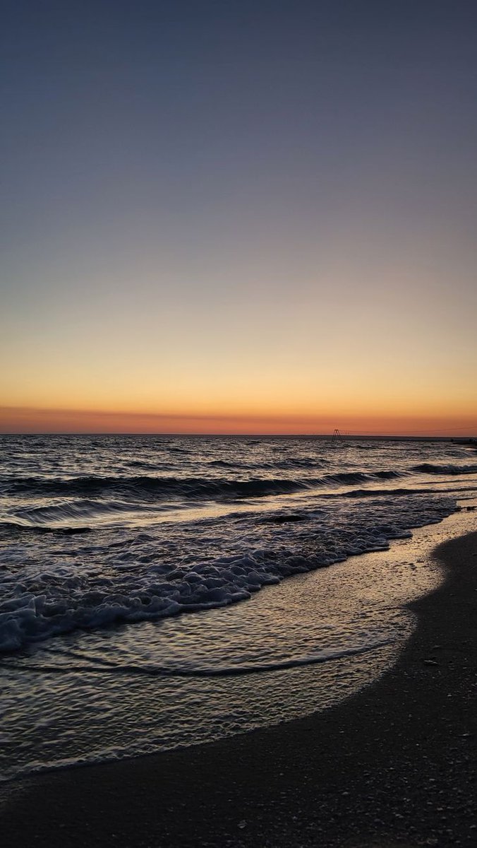 2025 (@2025pics) on Twitter photo 